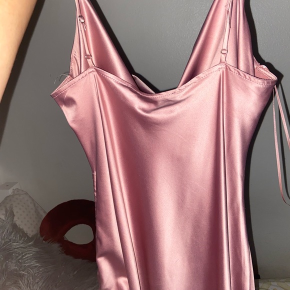 Brand - Cherish - Picture 3 of 4